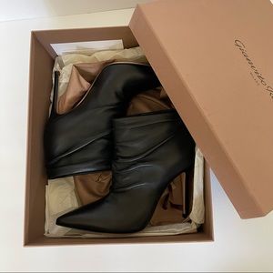 GIANVITO ROSSI Black leather Cyril Napa ankle boots booties 36.5 or 6.5 NIB